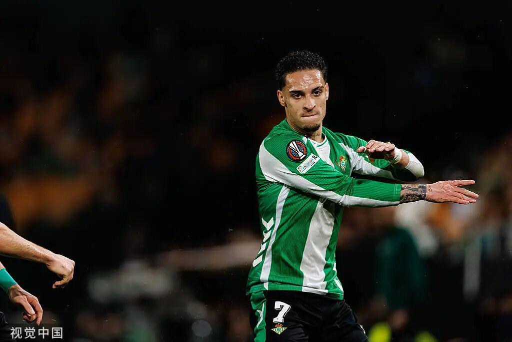 开云平台-今晚打响！欧联16强首回合：贝蒂斯远征安东尼领衔 里尔战维拉