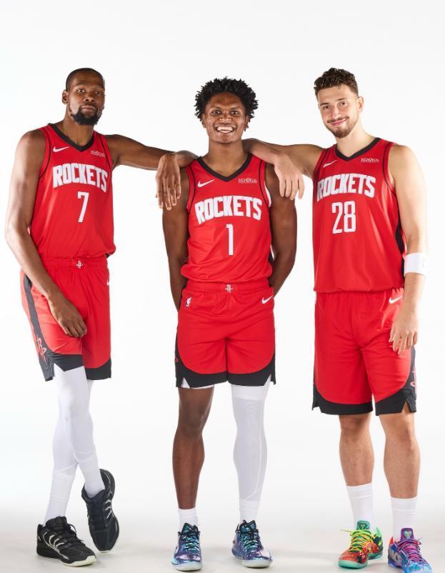 开云平台-2场6中1只得3分！火箭大闸回暖无望？5300万坑了斯通，交易难出手